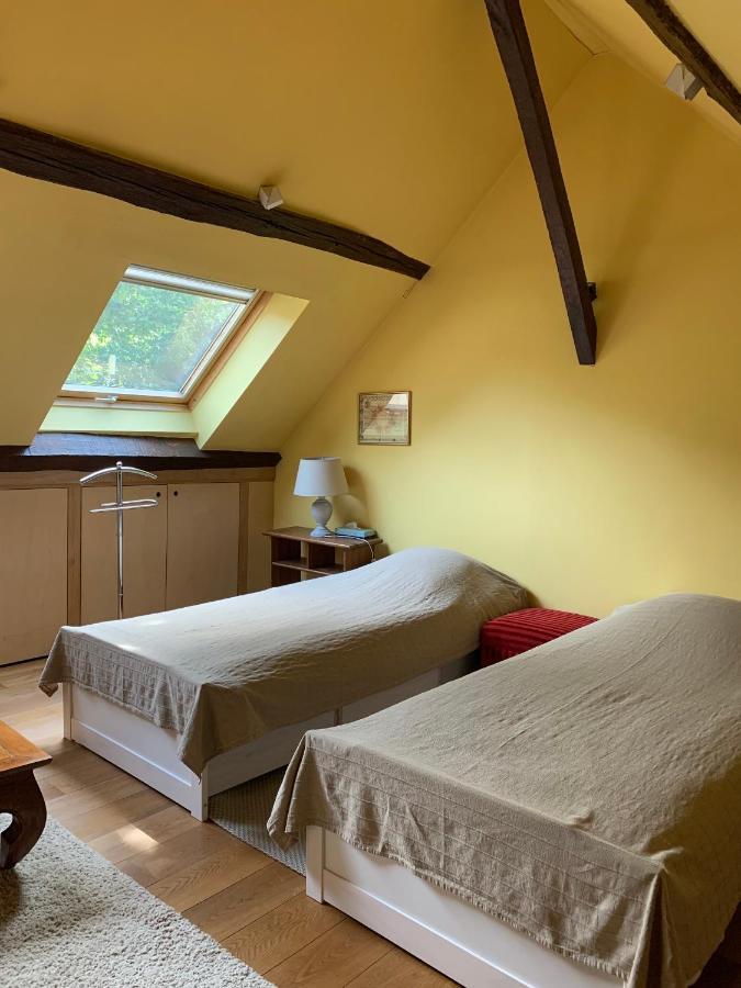 Maison D'Hotes Et Bien-Etre Ahimsa Verrières-le-Buisson Rom bilde