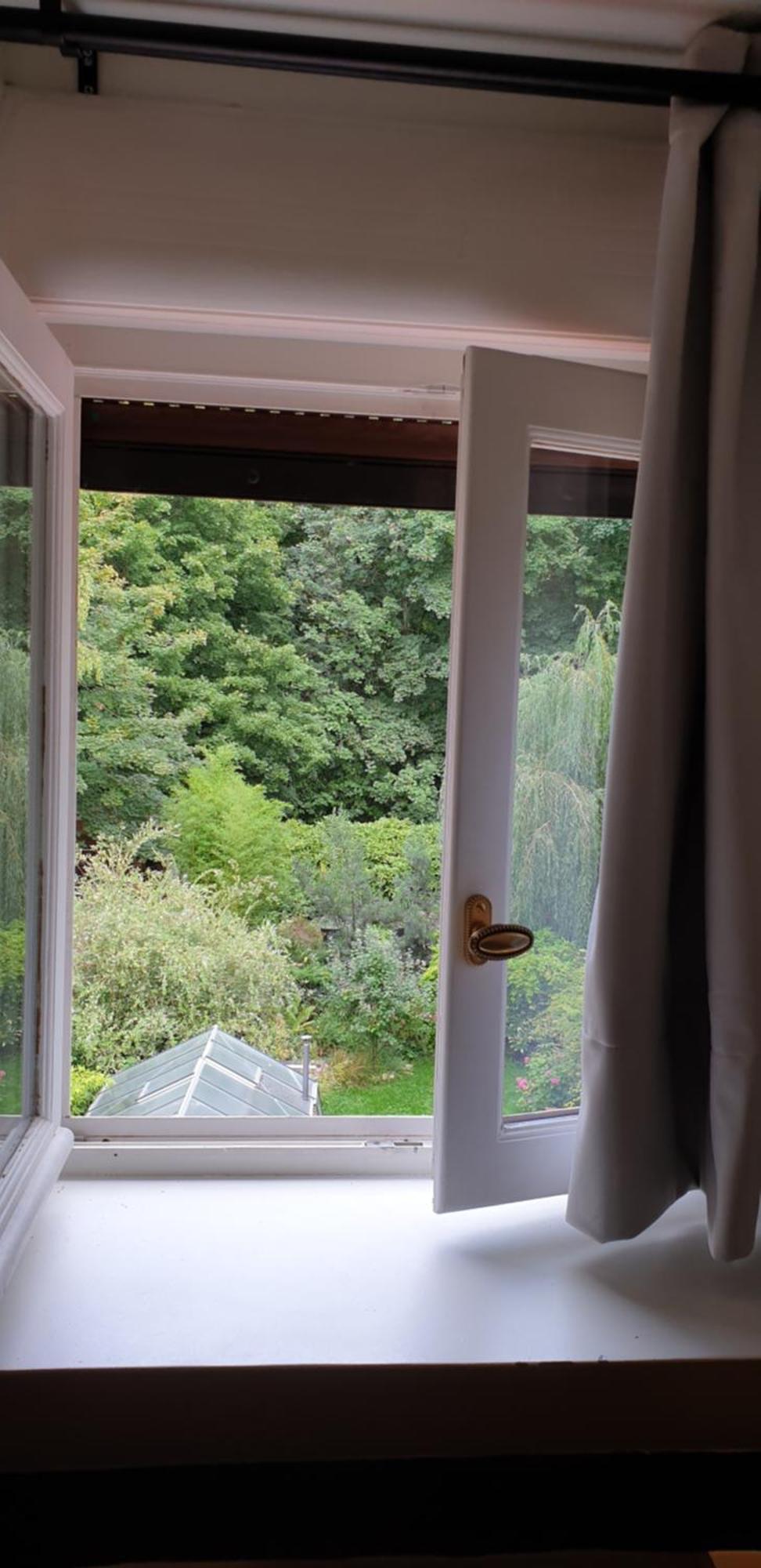 Maison D'Hotes Et Bien-Etre Ahimsa Verrières-le-Buisson Rom bilde